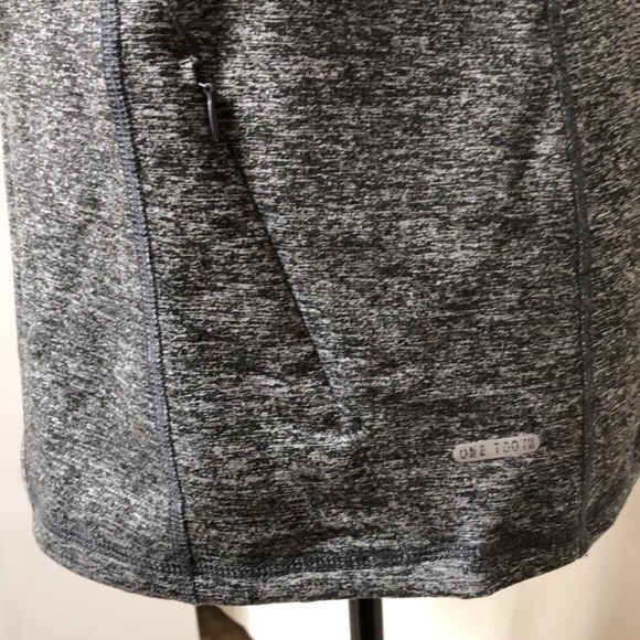 One Tooth Zippered Hoodie - Picture 3 of 9